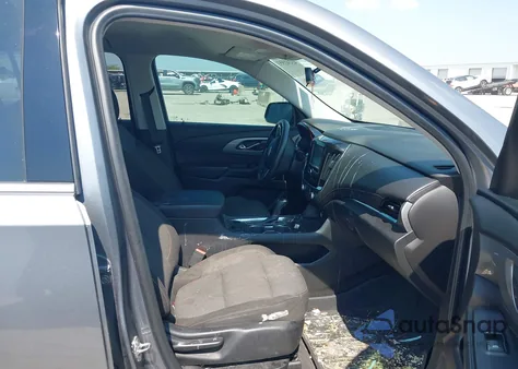 2019 Chevrolet Traverse Ls из США, поврежденный, VIN 1GNERFKW3KJ118063